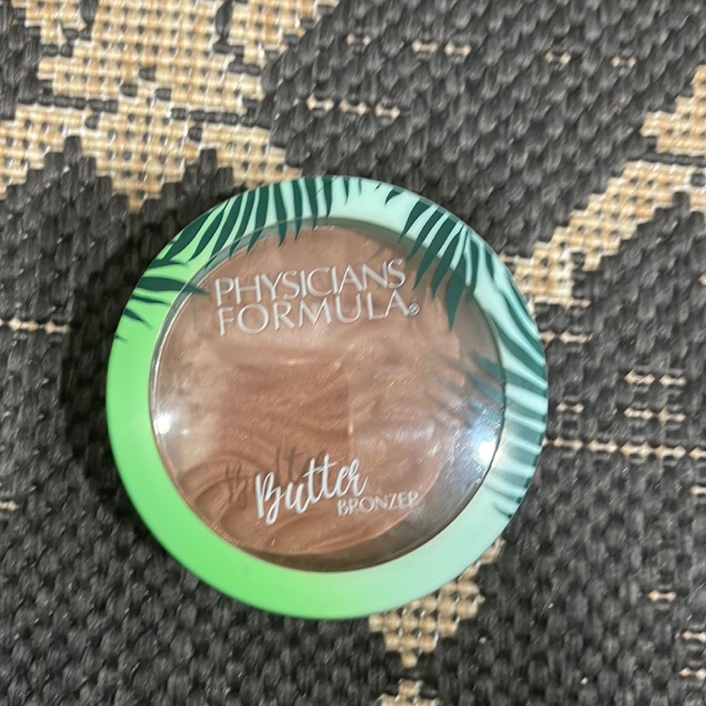 Physician’s formula butter bronzer